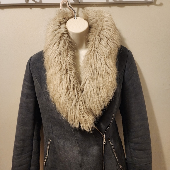Guess Winter coat - Picture 3 of 4